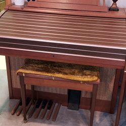 Yamaha Organ