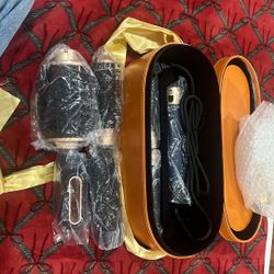 NoraStyler hair dryer/styler