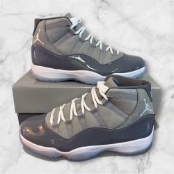 Air Jordan 11 Retro Cool Grey - Size 11