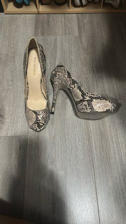 Size 10 (run Small) Enzo Angiolini Snake Skin Pumps