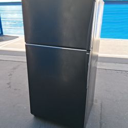 Fridge In Working Condition Delivery Available Two Months Warranty 