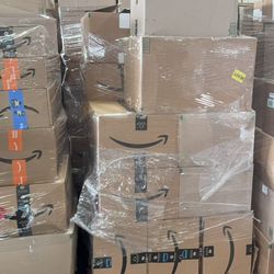 Wholesale Pallet Lot - Comforters, Blankets, Electric Blankets, Pet Blankets & Dog Beds | Brand New