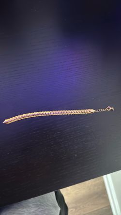 Gold bracelet