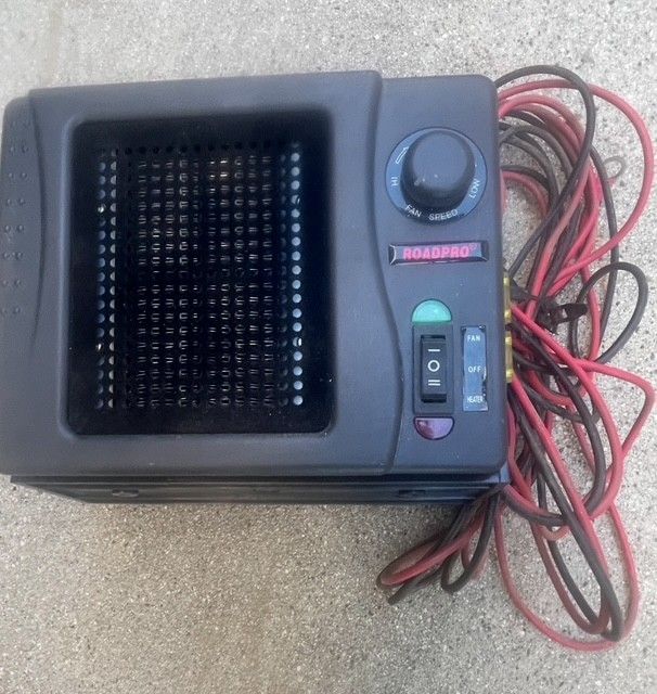 ROADPRO RPSL-681 Vehicle Direct Wired Heater/Fan 33NU85 12v 300w