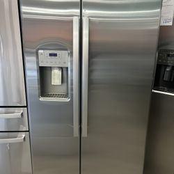 Brand New Stainless Counter Depth Side By Side Refrigerator 