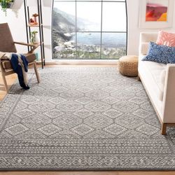 "NEVER USED" Moroccan Boho Area Rug   (10'x13')
