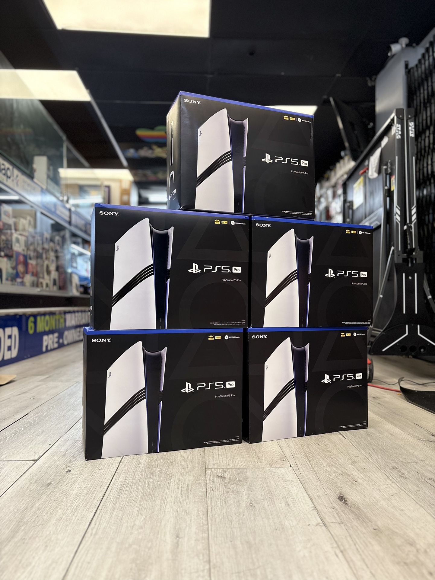 PlayStation 5 Pro (Take It Home In Payments/ llévalo a casa en pagos 