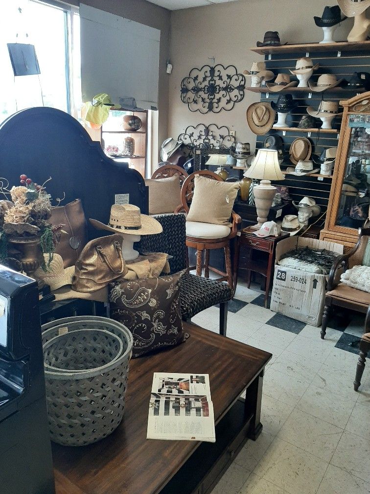 Showcase Upscale Used Furniture Store. Prices Starting At 14.00 And UP