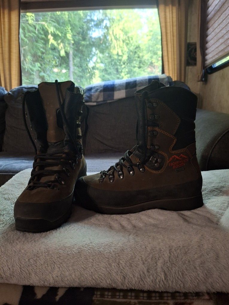 Ladies Hoffman Boots Size 7