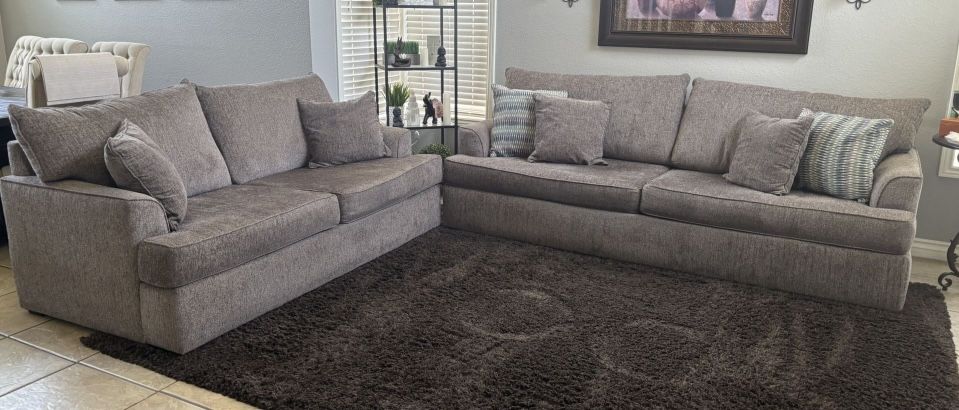 Sofa Set
