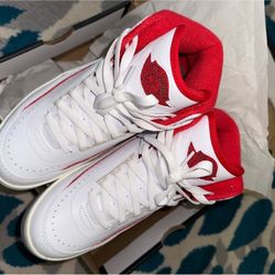 Air Jordan 2 Retro (GS) Size: 6Y