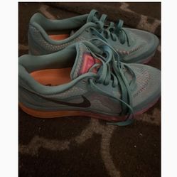 Nikes 