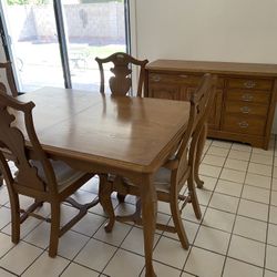 Dinning Room Set