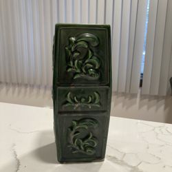 Dark Green Flower Vase 