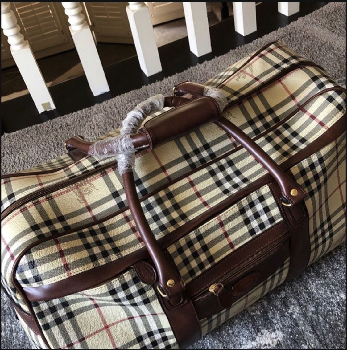 Burberry Rolling Carrier On Luggage Duffle Bag 