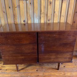 Mid-Century Modern Dresser