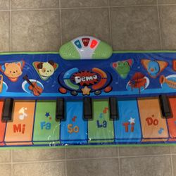 WinFun Step to Play Junior Piano Mat by WinFun!!
