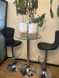 Bar Bistro Set With Swivel Chairs