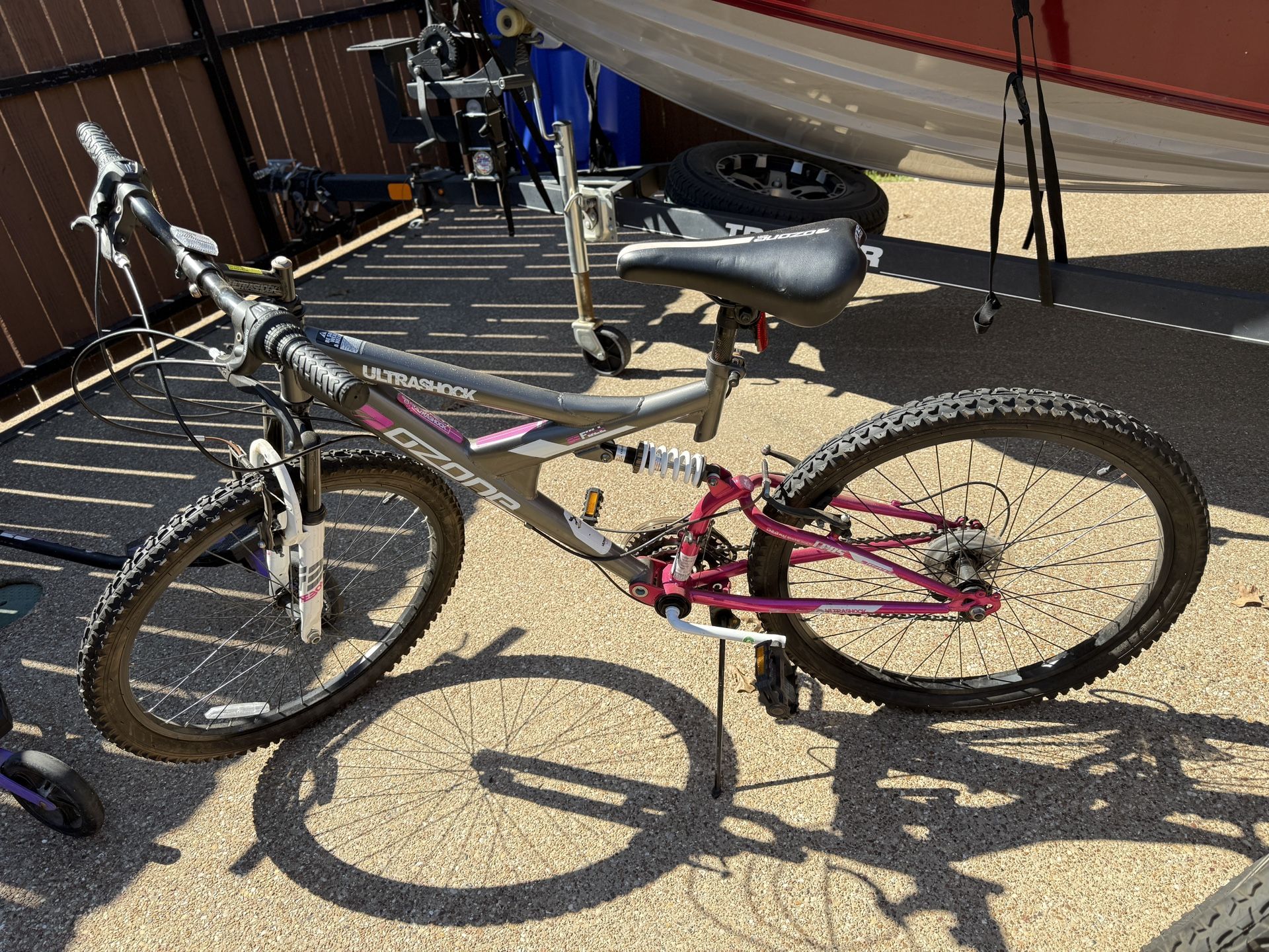 Ozone Ultra shock 24” Bike