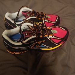Size 9 1/2 New Balance Brand New Shoes Never Worn Womens
