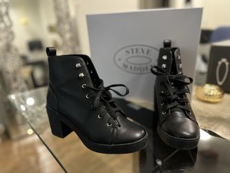 Steve Madden black combat boots Size 7.5 Women