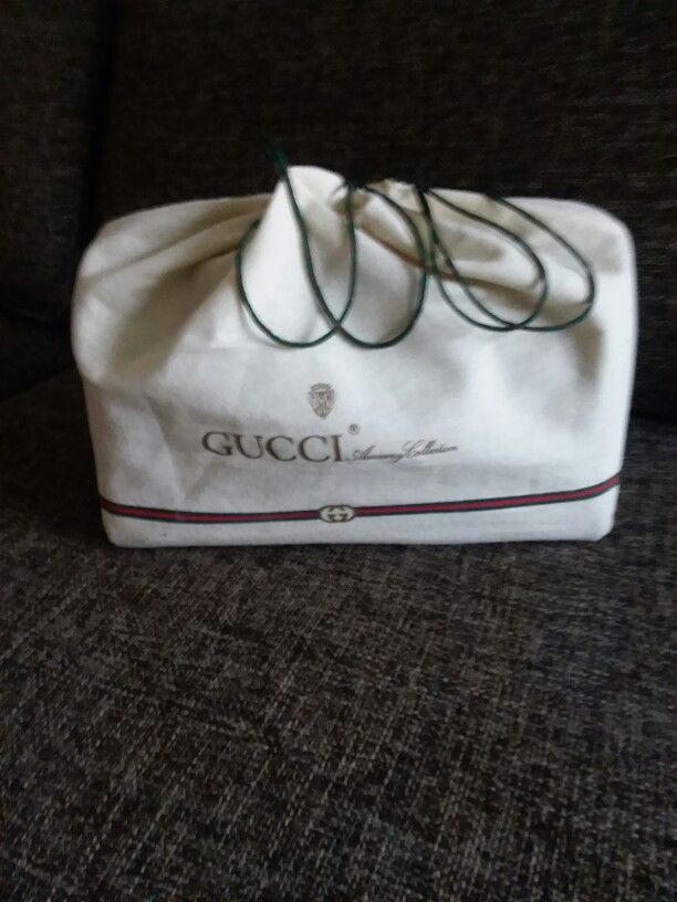 Vintage 1980's GUCCI DR'S BAG