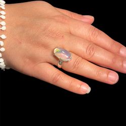 Handmade 925 Sterling Silver Australian Opal Ring - Size 7.5