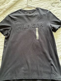 Tommy Hilfiger Graphic T-Shirt Size Small