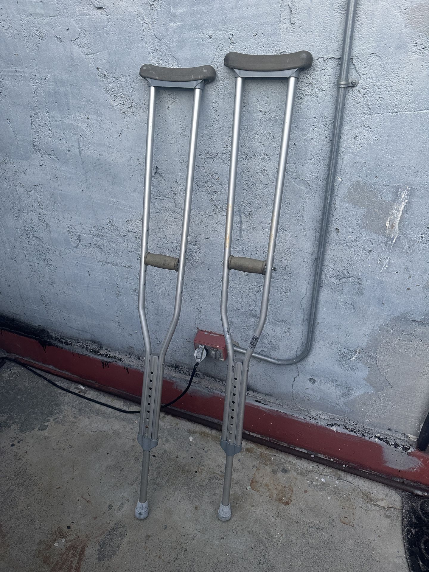 Crutches