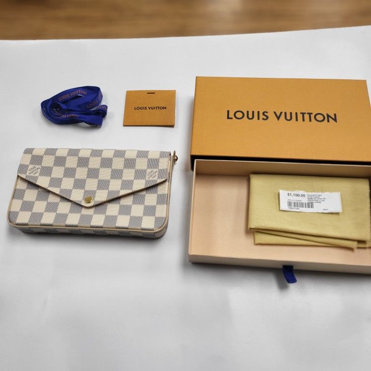 Louis Vuitton Wallet On Chain 