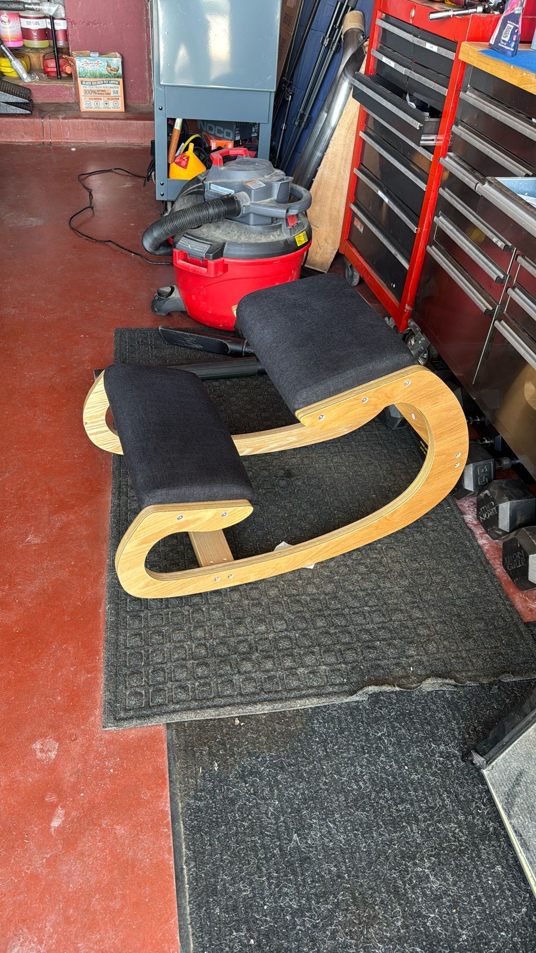 Ergonomic Kneeling Chair