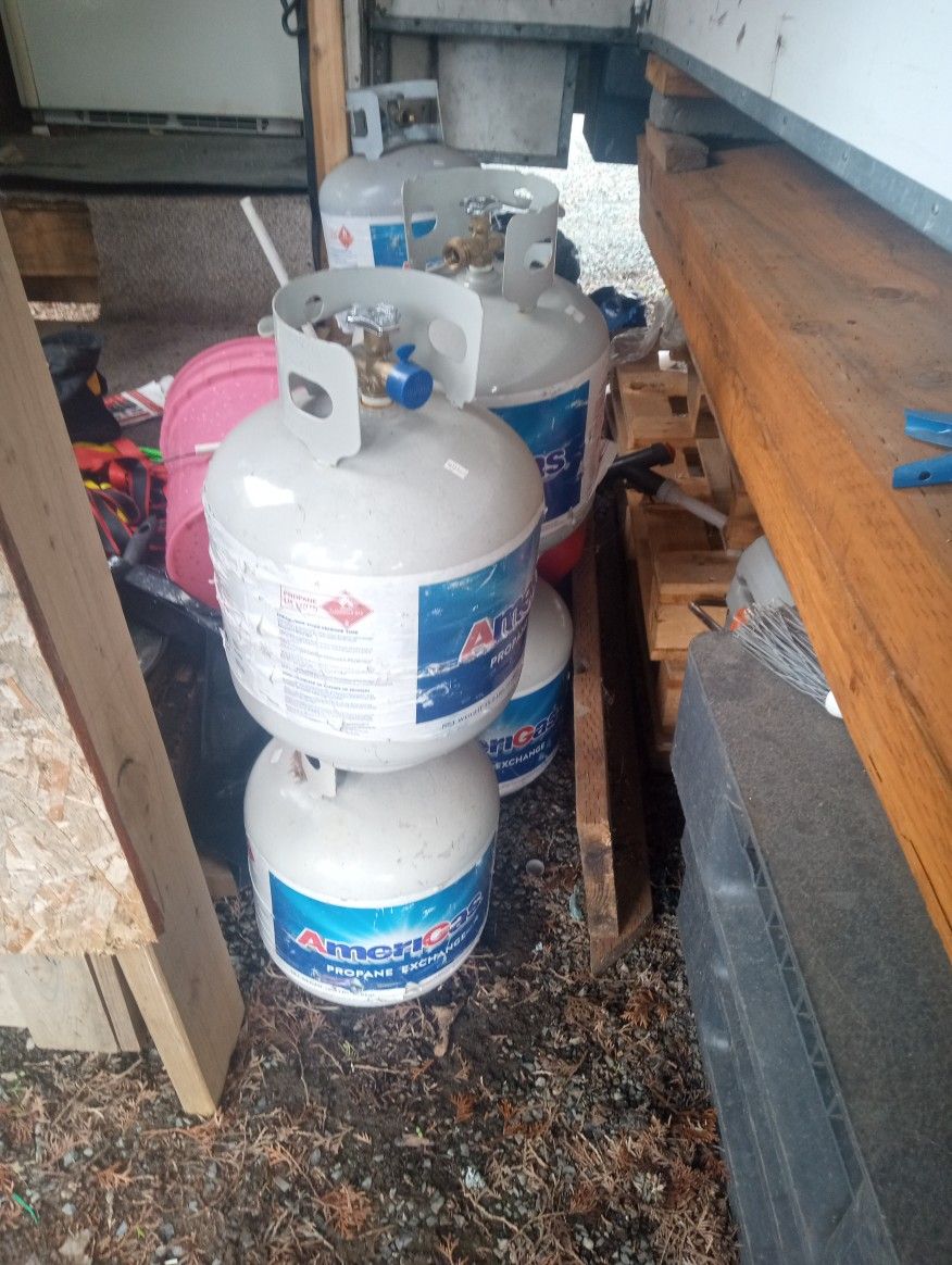 Empty 5 Gallon Propane Tanks for Sale in Lynnwood, WA OfferUp