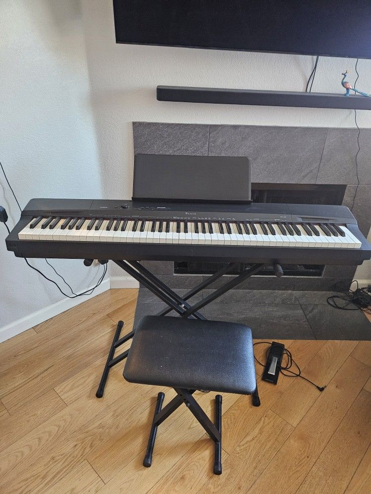 Electric Piano - Casio Privia PX-160