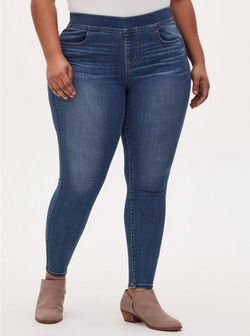 New Torrid Jeans Size 3