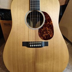 Martin Custom X-Series Dreadnought Acoustic-Electric Guitar with Hardcase