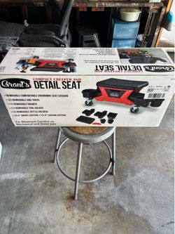 Detail seat for working in garage