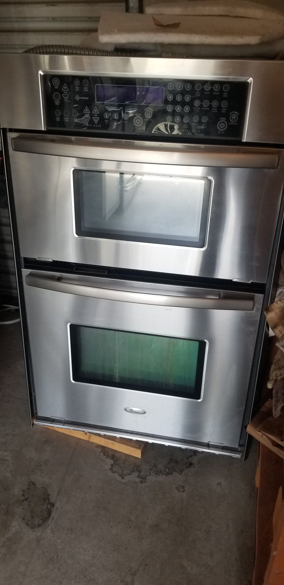Whirlpool 27" stainless steel microwave and oven combo