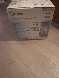 Midea 5000 btu room air conditioner