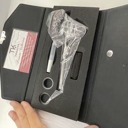 BRAND NEW THINNING SHEARS SCISSORS