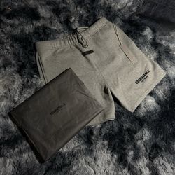 Essentials Fear of God Shorts