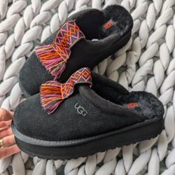 7W UGG Tazzle Slippers 