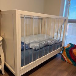 Crate & Barrel Crib