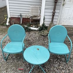 Outdoor metal club chairs