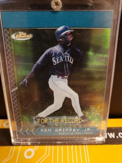 Rare Ken Griffey jr. Insert Baseball Card #50/331 Topps Finest