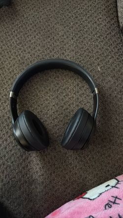 Beats Solo 4