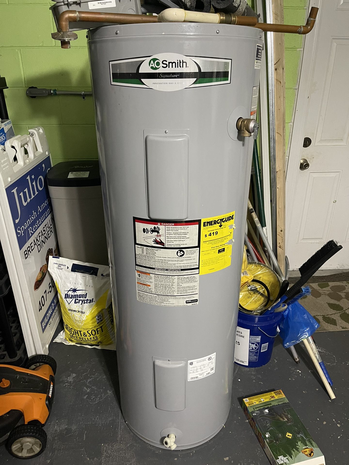 A.O. Smith  Signature 100 50-Gallon Tall 4500-Watt Double Element Electric Water Heater