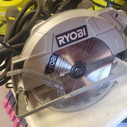 Circular Saw With Laser