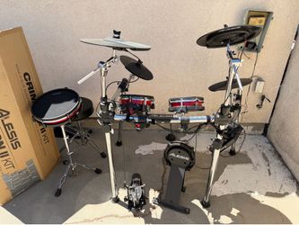 Alesis Crimson Kit 9 Piece Electronic Drum Set