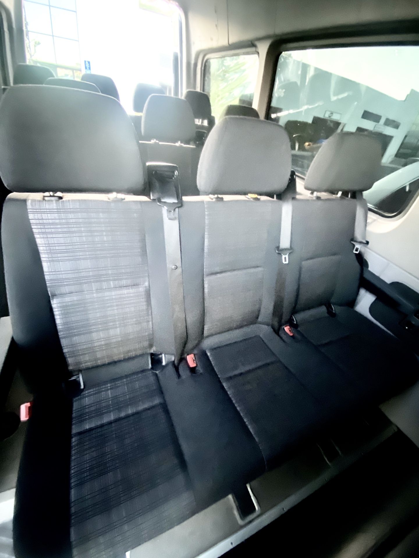 Cloth Seats Passenger Sprinter Van