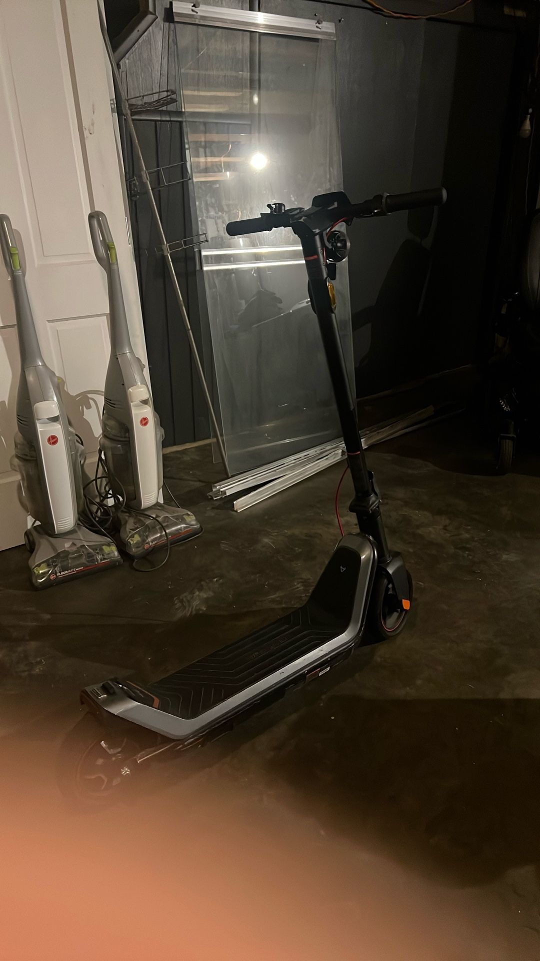 Niu Elected Scooter 